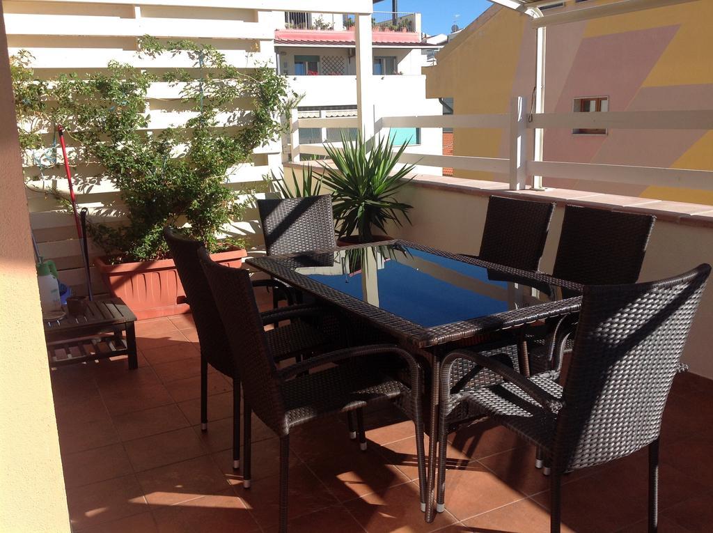 Villamari Apartment Альгеро Екстер'єр фото